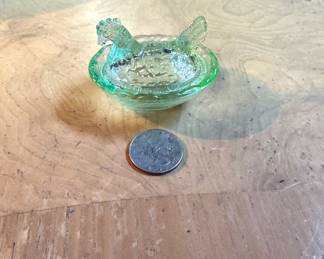 Miniature, Green Glass Hen on Nest, 2.5"