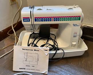 White sewing machine - Jeans Machine