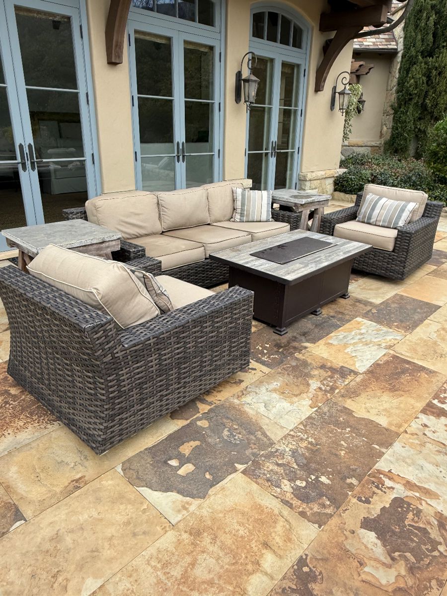 Outdoor patio set with OW Lee fire pit
1800.00