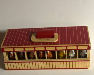 Melissa & Doug Horse Stall