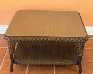Wicker Coffee Table w/Glass Cover