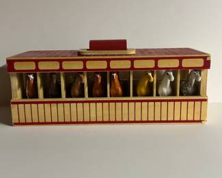 Melissa & Doug Horse Stall
