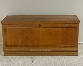 Cavalier Cedar Lined Blanket Chest