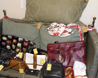 Items Located In The Second Floor 3rd Bedroom