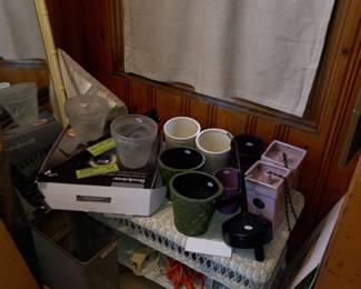 Items Located In The Second Floor Sunroom