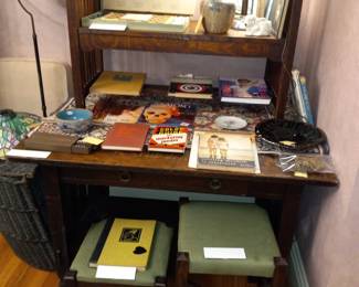Items Located In The 1st Floor Dining Room