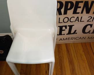 Items Located In The 1st Floor First Bedroom