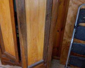 Items Located In The Second Floor Sunroom