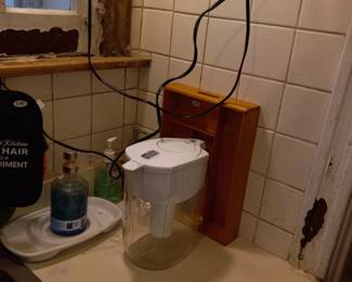 Items Located In The Second Floor Kitchen