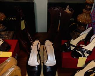 Items Located In The 1st Floor Second Bedroom
