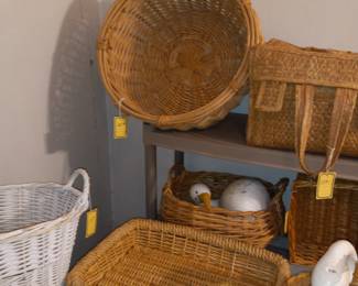 Items Located In The Second Floor 2nd Bedroom