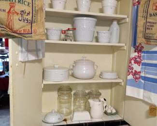 Items Located In The 1st Floor Kitchen