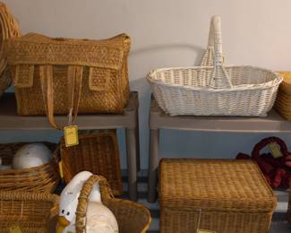 Items Located In The Second Floor 2nd Bedroom