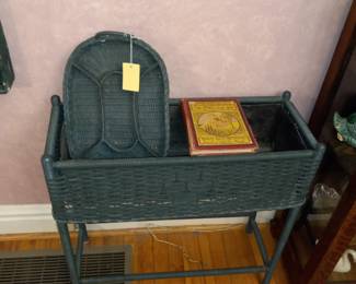 Items Located In The 1st Floor Dining Room
