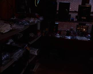 Items Located In The 1st Floor Sunroom (Beer Room)