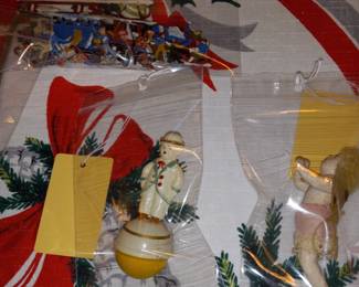 Items Located In The 1st Floor First Bedroom