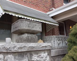 Items Located In The Front Porch During The Sale