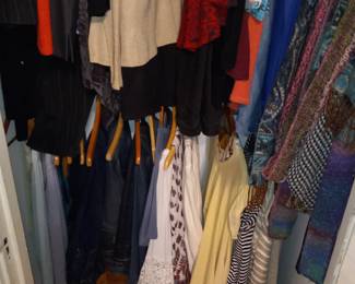 Items Located In The Second Floor 3rd Bedroom
