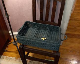 Items Located In The 1st Floor Dining Room