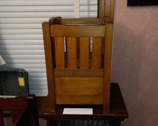 Items Located In The 1st Floor Dining Room