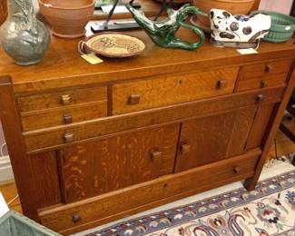 Items Located In The 1st Floor Dining Room