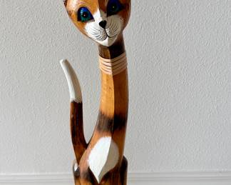 Finally, the perfect cat.  Doesn't eat, shed, get moody and there's no litter box involved.  