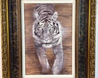 Sara Wall Art