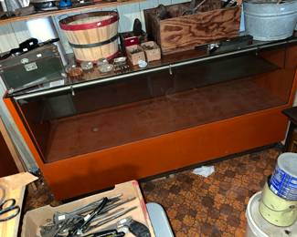 ONE OF TWO VERY NICE 6' DISPLAY COUNTERS