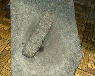 Very old Mexican / Indian "METATE w/ MANO" corn meal grinding stone