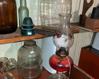 OLD OIL LAMP AND GLASS PICKEL BARREL