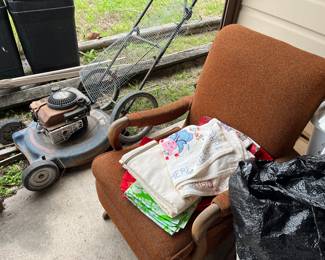 PUSH MOWER