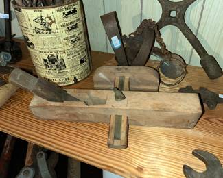 Unique hand plane w/ brass rule