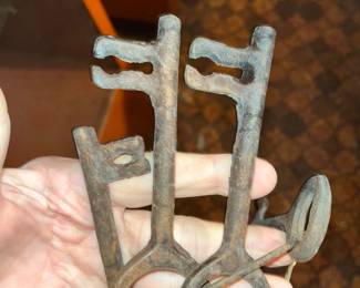 OLD JAIL KEYS