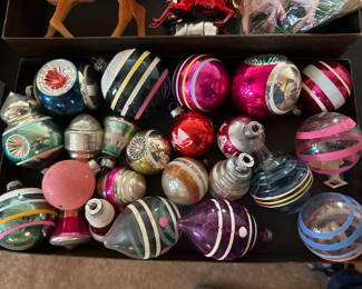 This is a Box Lot of loose Vintage Shiney Brite Ornaments! All one price! 