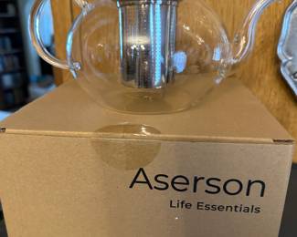 A MINT UNUSED IN THE ORIGINAL BOX Aserson Tea Pot! 