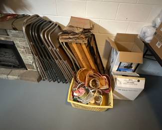 Got the keys on Tuesday! Here are the pics for the initial walk through! We did not open any boxes or totes! This is just what was out waiting for us! More detailed photos added almost daily starting this week!