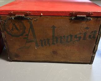 LOVE LOVE LOVE this old vintage Ambrosia Beer Crate from Chicago!! 