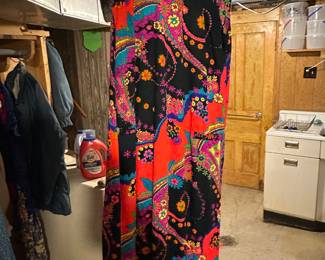 Got the keys on Tuesday! Here are the pics for the initial walk through! We did not open any boxes or totes! This is just what was out waiting for us! More detailed photos added almost daily starting this week! LOVE THIS DRESS! It’s just not my size! 😉