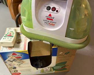 A very nice, near mint Bissell Little Green Machine! 