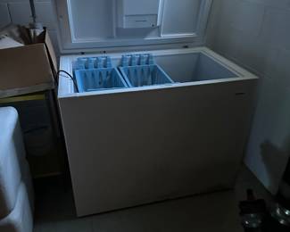 A nice chest freezer! Works great! 