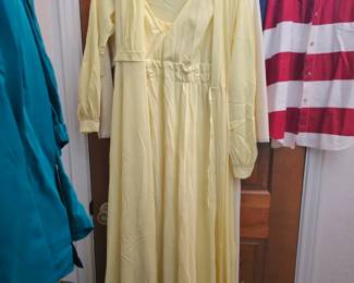 Vintage nightgown 