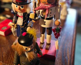 Nutcrackers, large selection