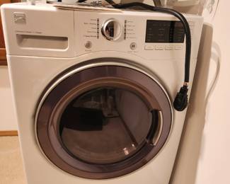 Kenmore dryer. Works!!