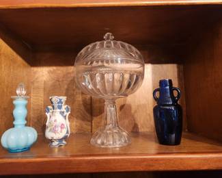 Fenton, large ribbed Lidded candy, cobalt bottle 