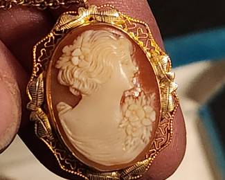 10k Gold carved cameo