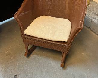 Childs rocker
