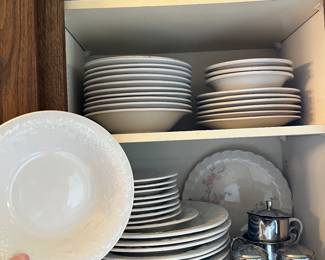 Gibson dish set.....