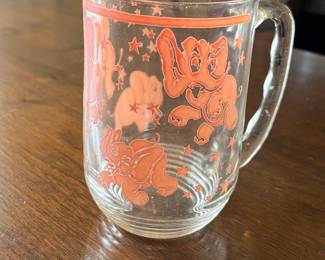 (5) total vintage Hazel Atlas pink elephant glass mugs