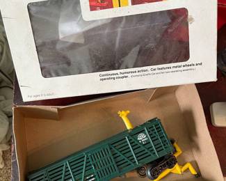 Lionel operating giraffe car