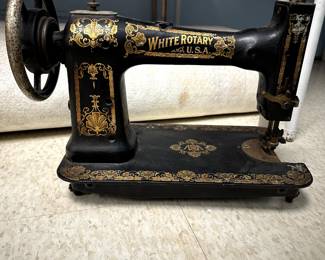 White Rotary Sewing Machine